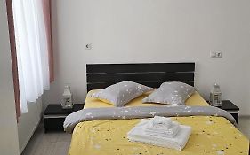 Vila Saguna